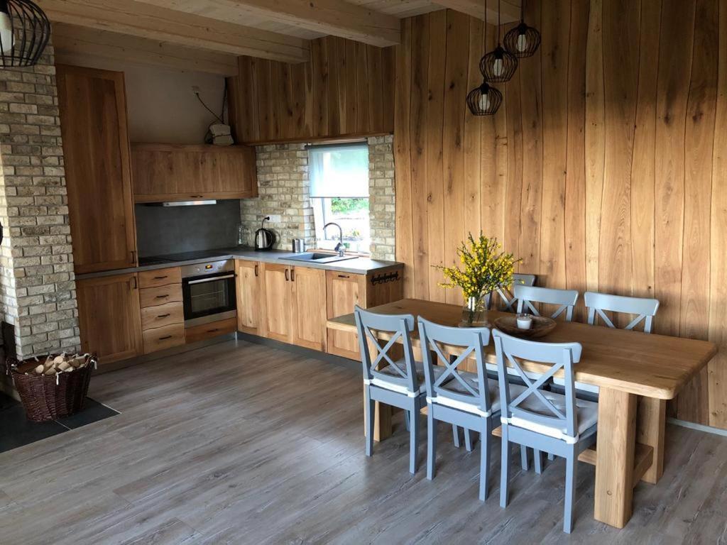 Apartman Nezichov Touzim Экстерьер фото